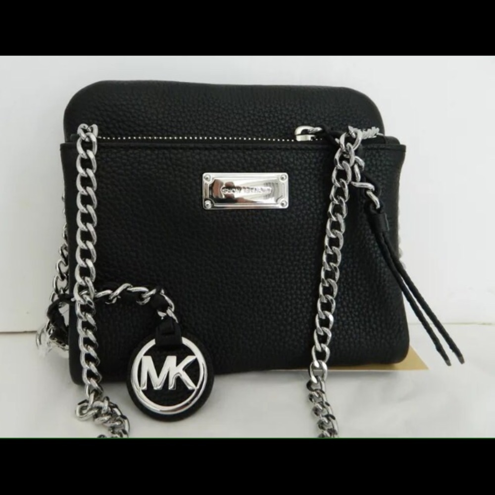 Michael Kors Black XS phone purse Crossbody